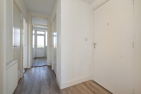 Medium property photo - Medemblikstraat 24, 2547 GX Den Haag